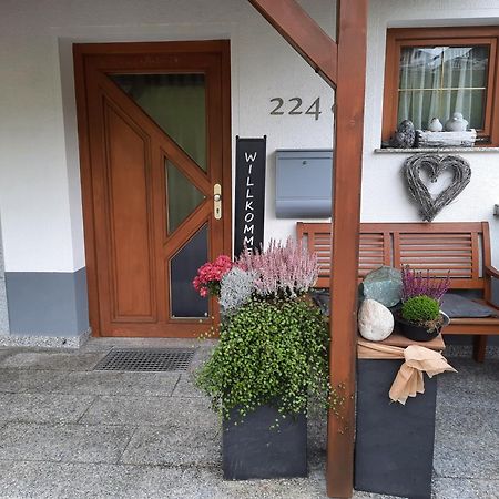 Haus Alpin Apartments Pettneu am Arlberg Exterior photo